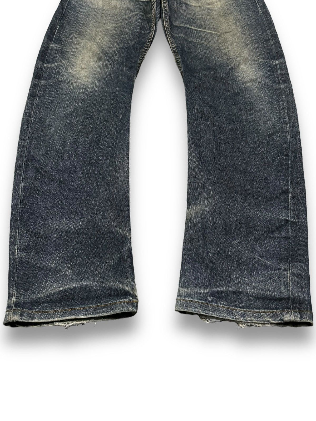 Element Vintage Element Faded Slim Straight Curved Distressed Jeans Size US 31 - 8 Thumbnail