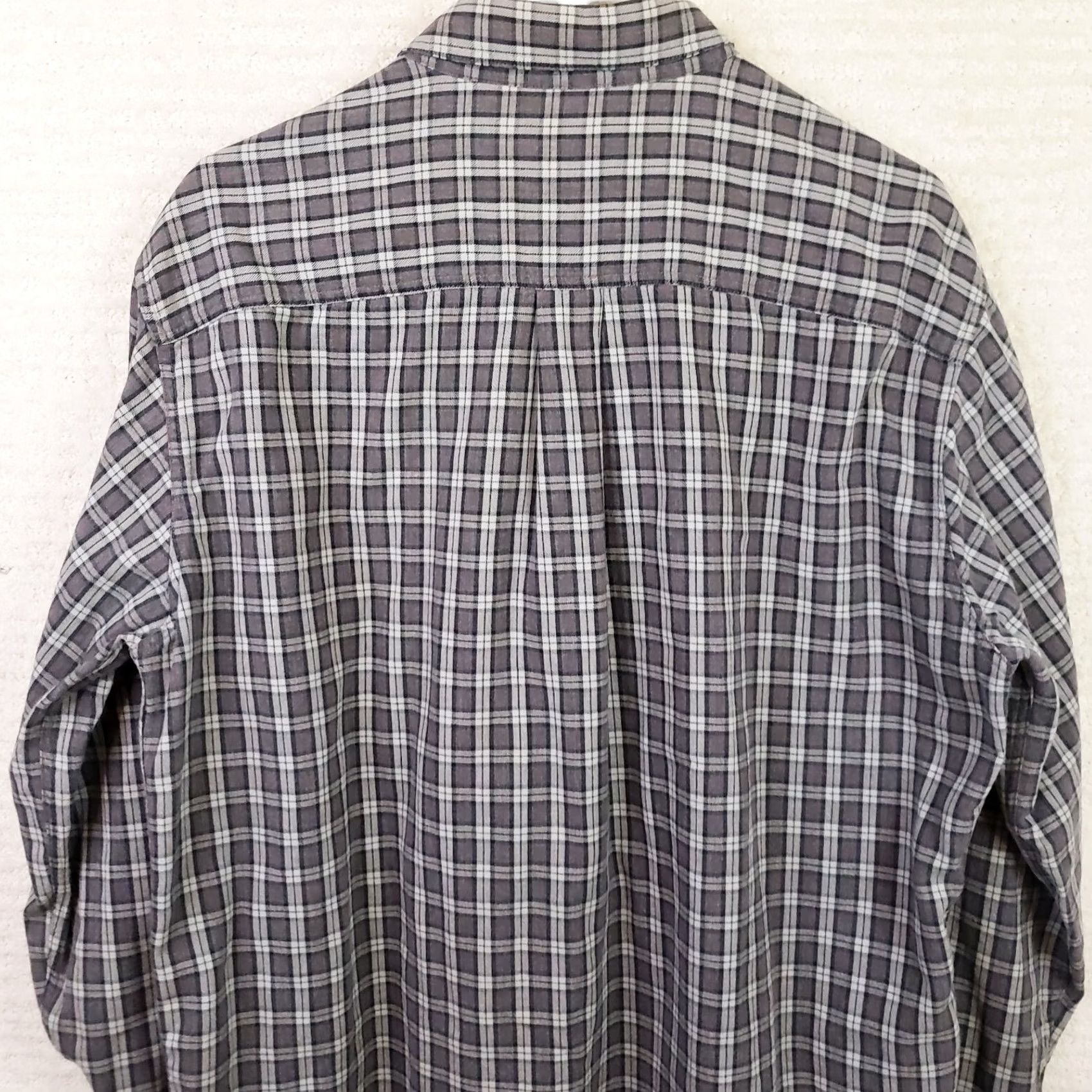 Vintage L.L. Bean Men's L Gray Red Flannel Plaid Button-Up Shirt Regular Fit Cotton Soft Casual Outdoor Size US L / EU 52-54 / 3 - 7 Thumbnail
