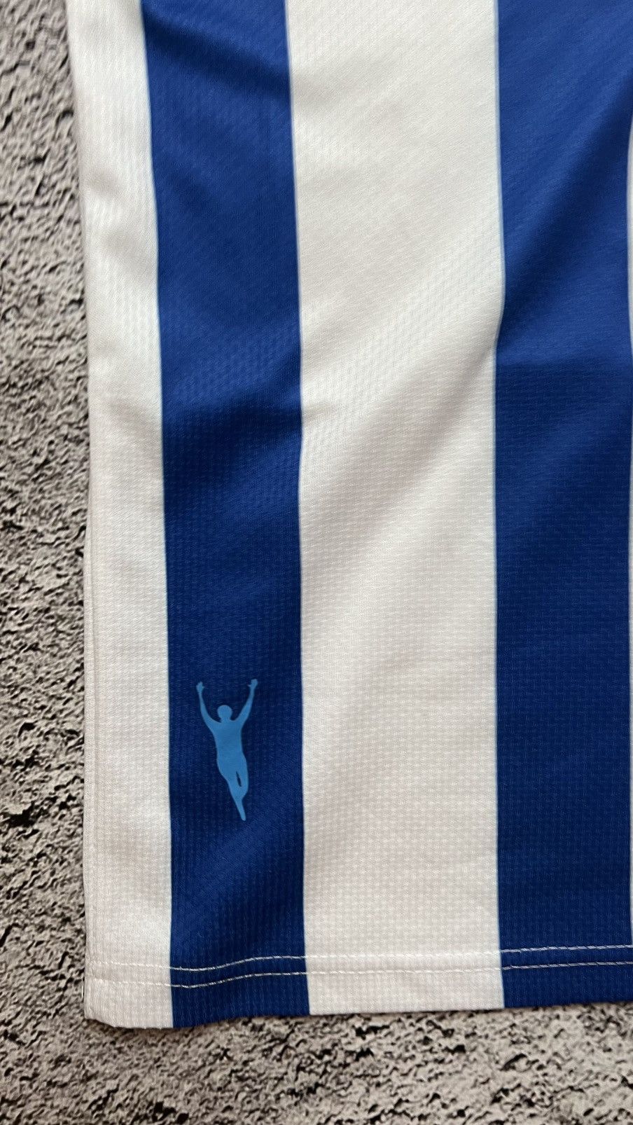 Puma West Bromwich Albion y2k puma jersey Size US L / EU 52-54 / 3 - 4 Thumbnail