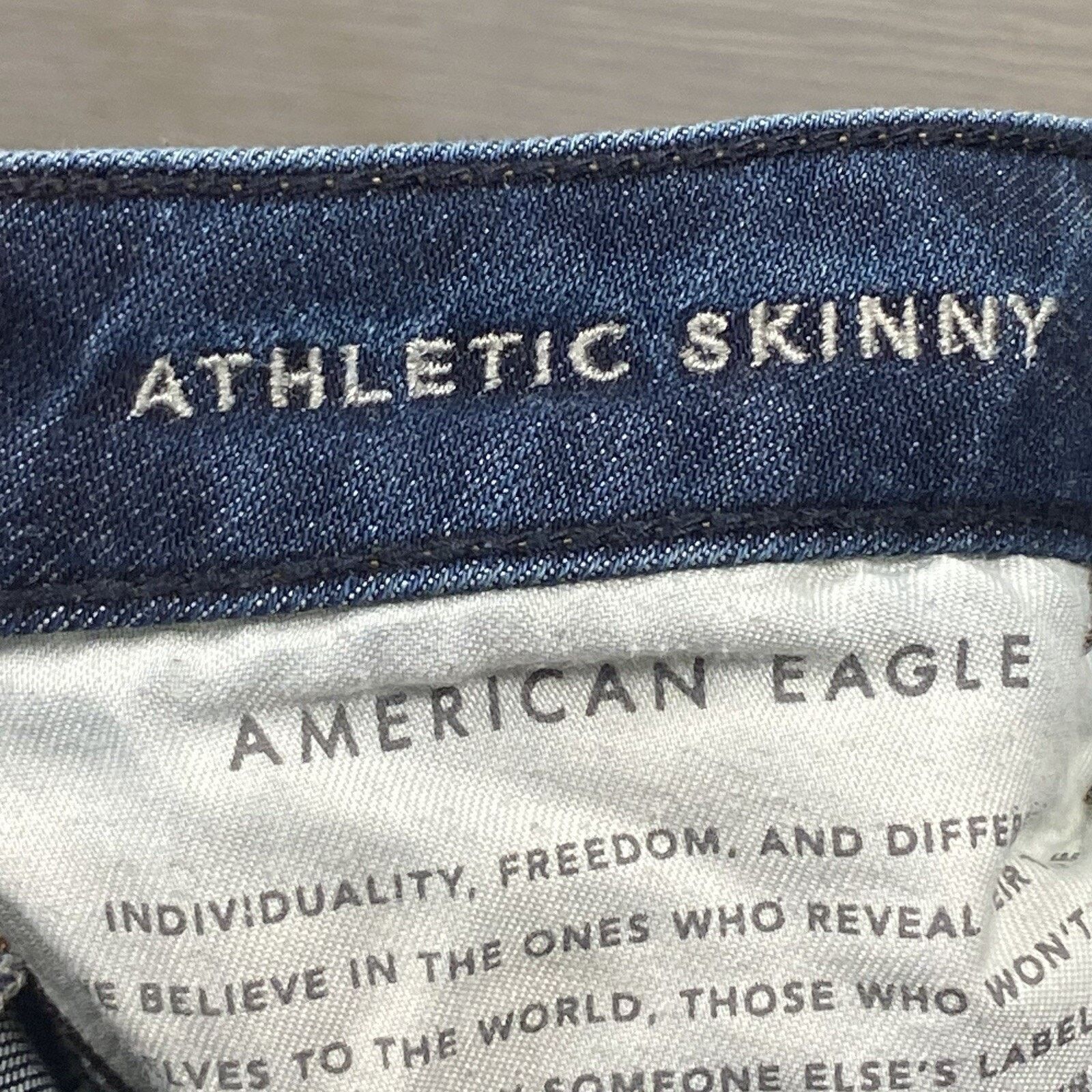 American Eagle Outfitters American Eagle Jeans Men 29x31 Athletic Skinny Distressed Size US 28 / EU 44 - 4 Thumbnail