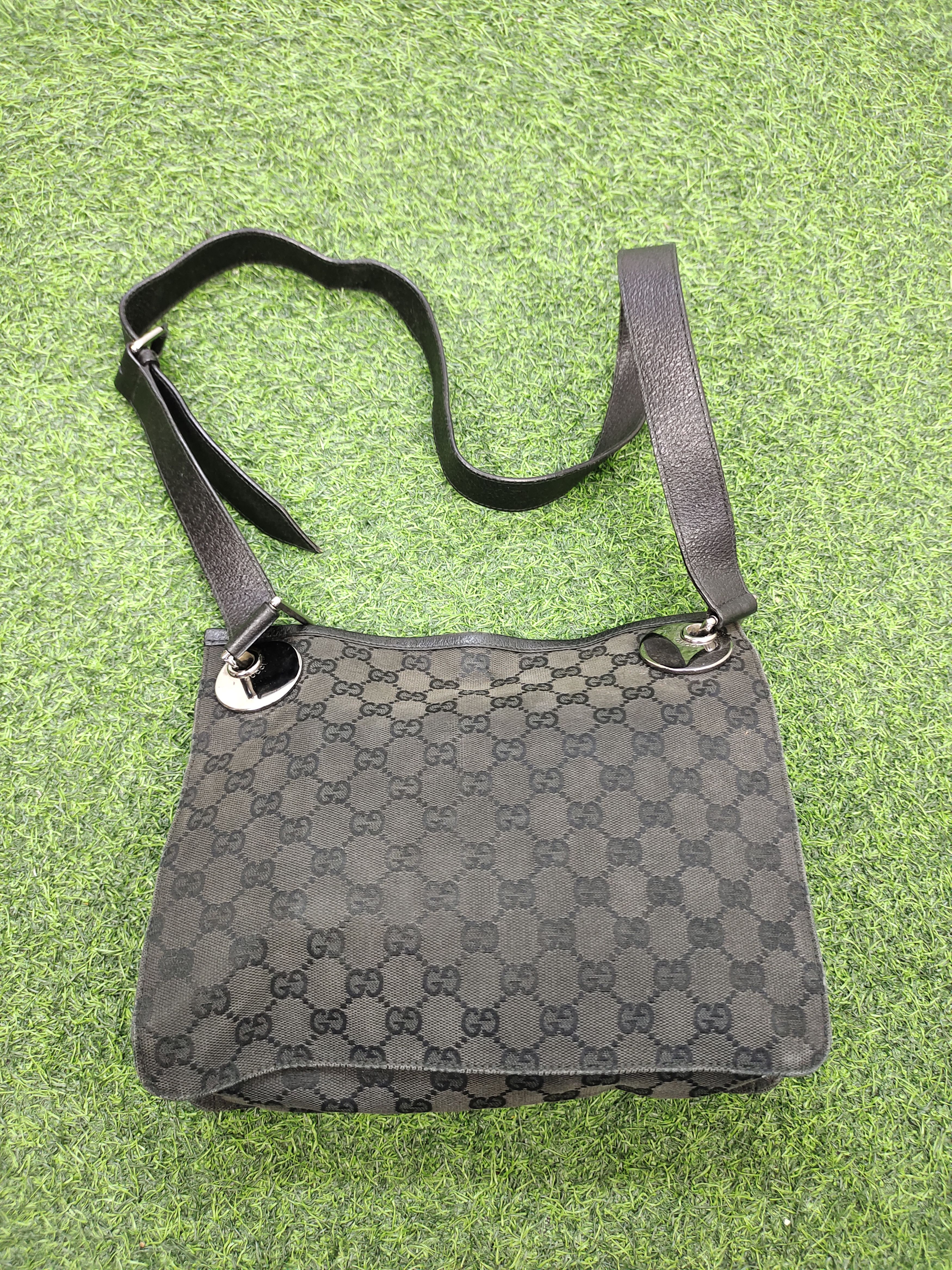 Gucci Authentic Gucci GG Crossbody Sling Bag Size ONE SIZE - 4 Thumbnail