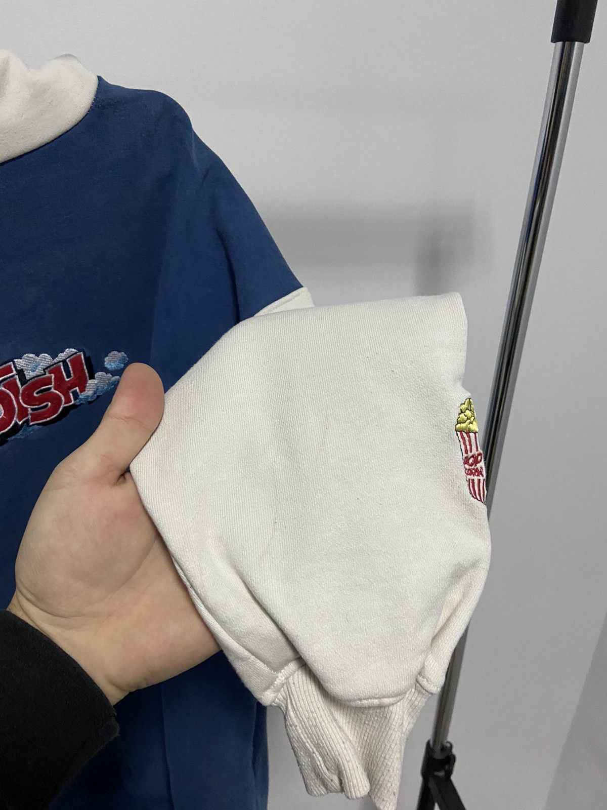 Japanese Brand × Vintage Childish Hoodie Big Logo Vintage Print Skateboarding Y2k Sk8 Size US M / EU 48-50 / 2 - 8 Thumbnail