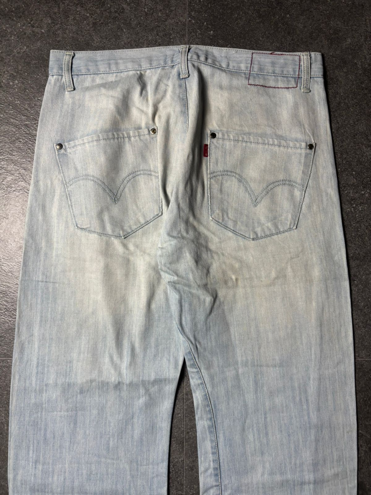 Levi's 2000s Levis Engineered Twisted Baby Blue Jeans Size US 32 / EU 48 - 13 Thumbnail