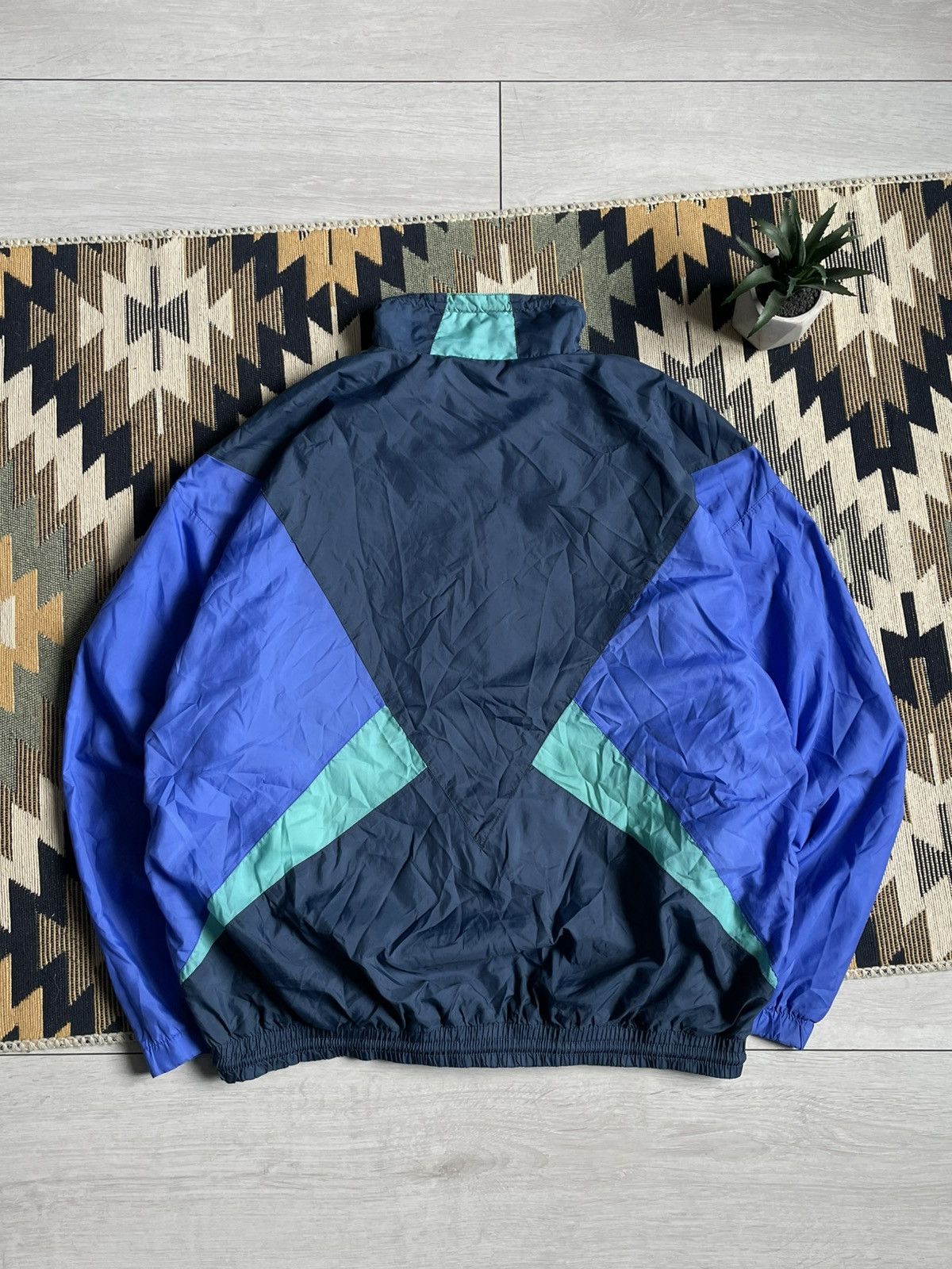 Vintage Vintage 90’s Nike Nylon Y2K Jacket Size US L / EU 52-54 / 3 - 9 Thumbnail