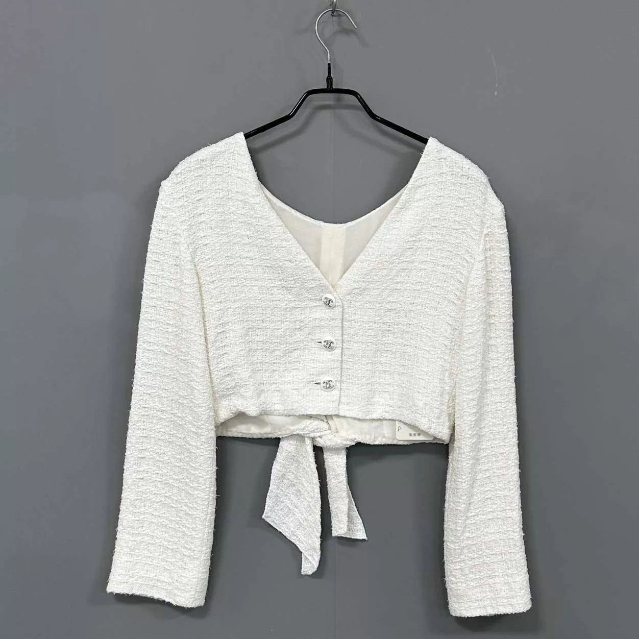 Chanel Chanel 21C White Crystal Buckle Woven Short Tie Jacket 38 Size S / US 4 / IT 40 - 2 Thumbnail