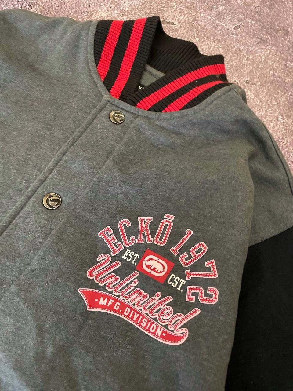 bomber ecko size L