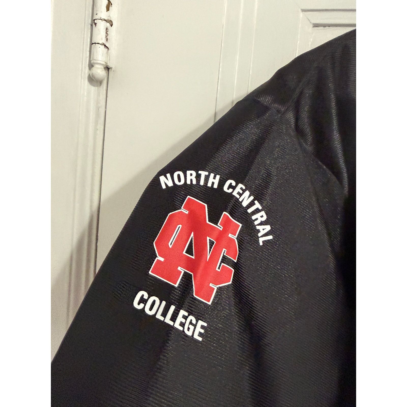 NCAA NWT North Central College Cropped Football Jersey Women's -L Size L / US 10 / IT 46 - 5 Thumbnail