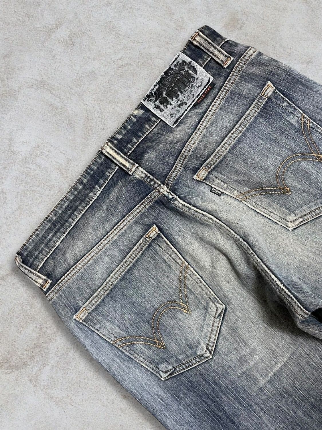 Edwin Edwin Japan Distressed Fade Grey Wash Navajo Lining Jeans Size US 32 / EU 48 - 6 Thumbnail