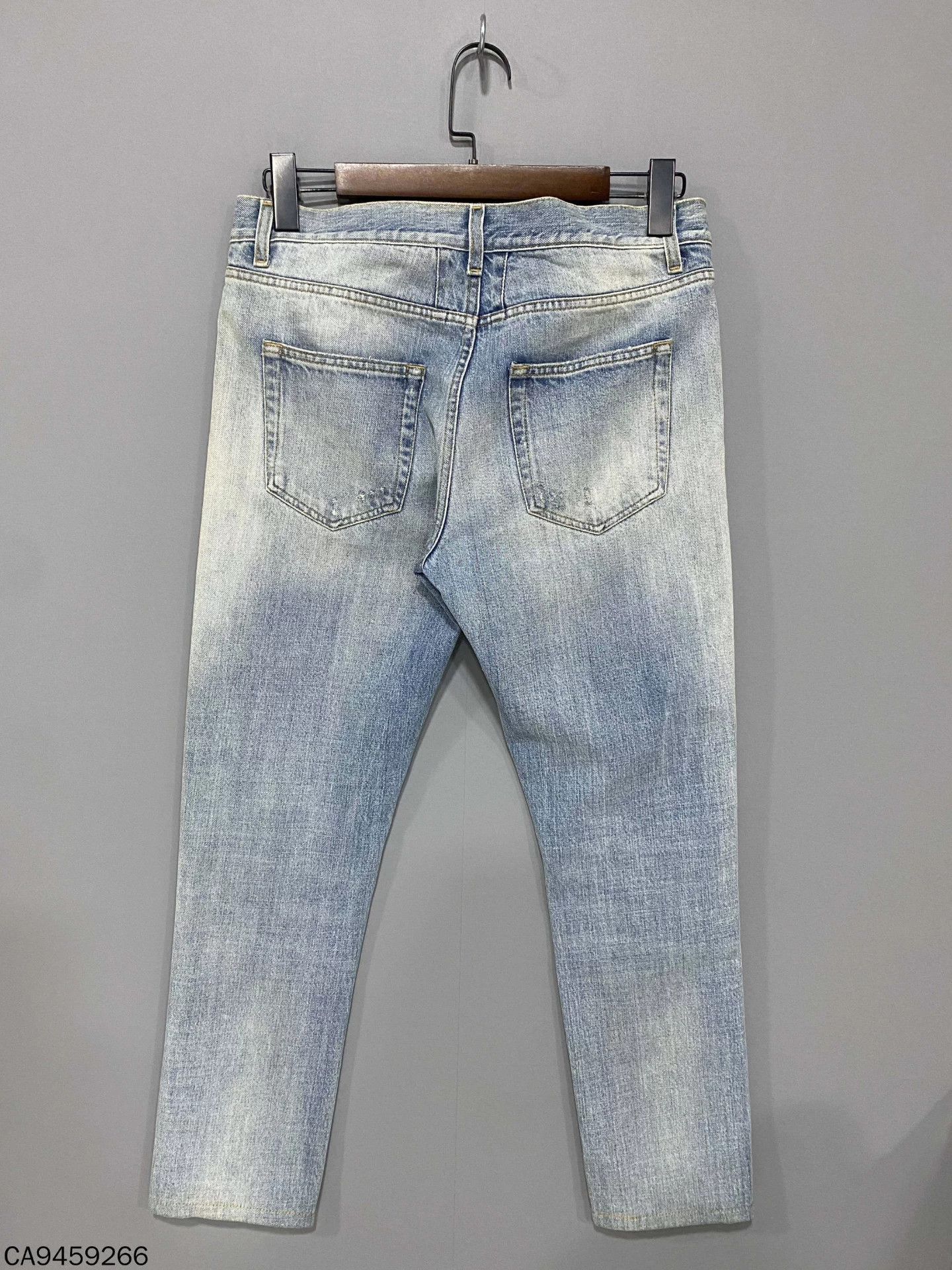 Saint Laurent Paris Saint Laurent blue distressed denim 30 jeans Size US 30 / EU 46 - 3 Thumbnail