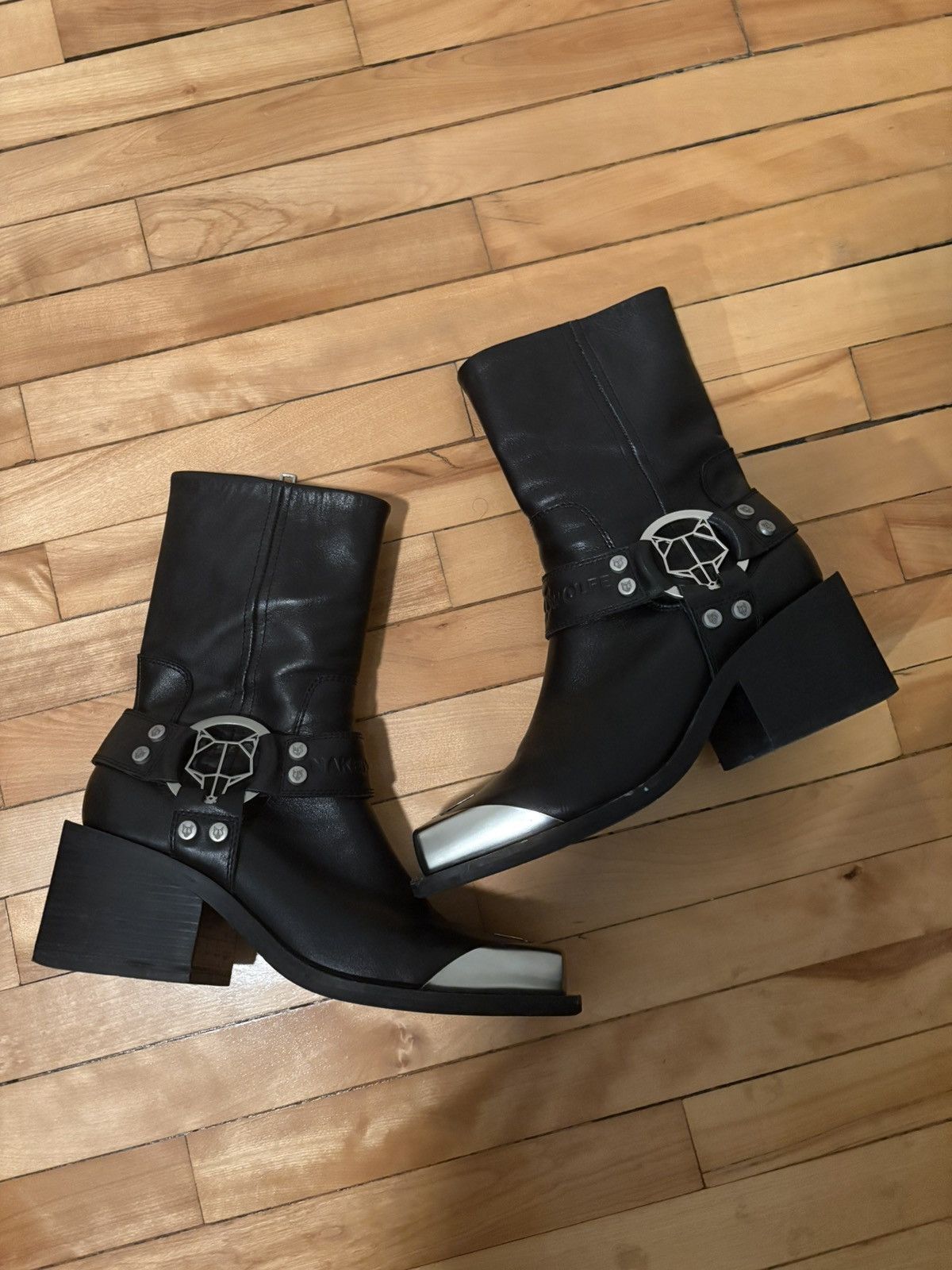 Naked Wolfe knight boots