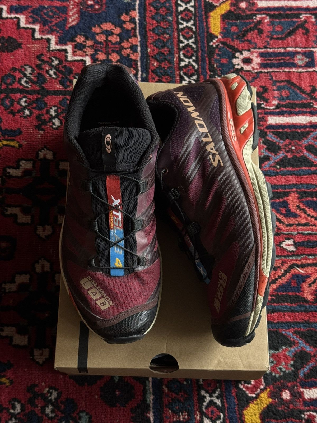 Salomon XT-4 in Bitter Chocolate/Mocha Mousse/Fiery Red Size US 11.5 / EU 44-45 - 2 Thumbnail