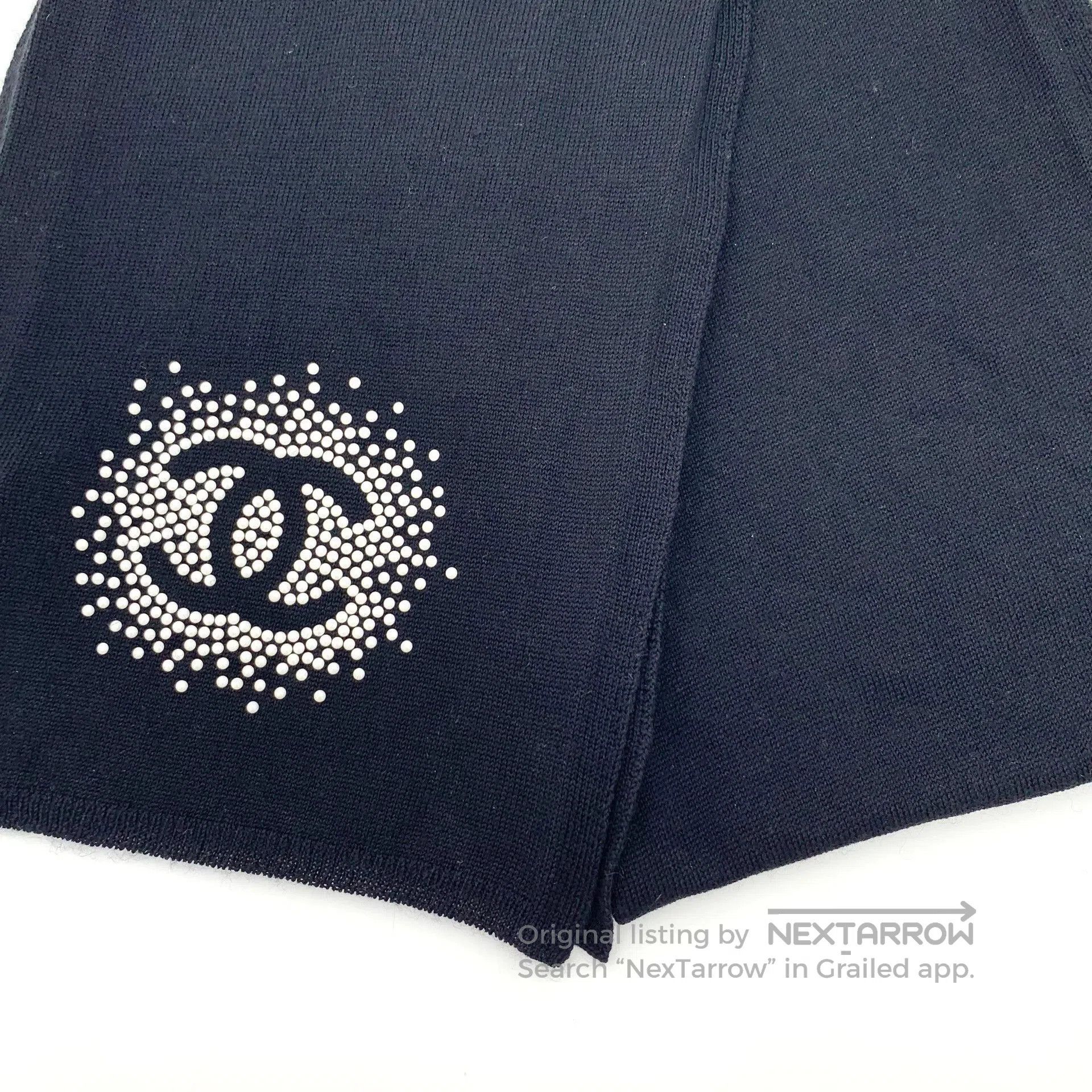 Chanel Chanel Black Logo Pearl Wool Scarf. Size ONE SIZE - 5 Thumbnail