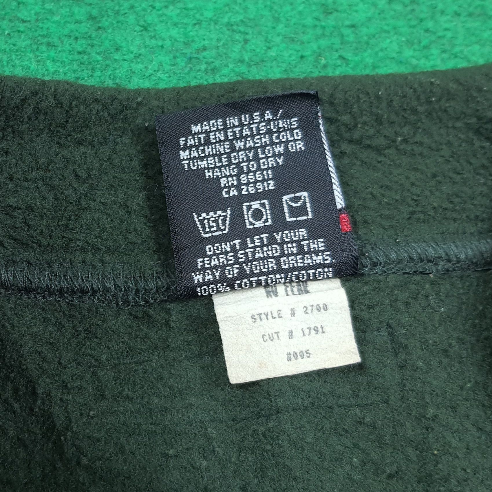 No Fear Vintage 90s No Fear Fleece Vests Gorpcore Style C279N19 Size US L / EU 52-54 / 3 - 7 Thumbnail