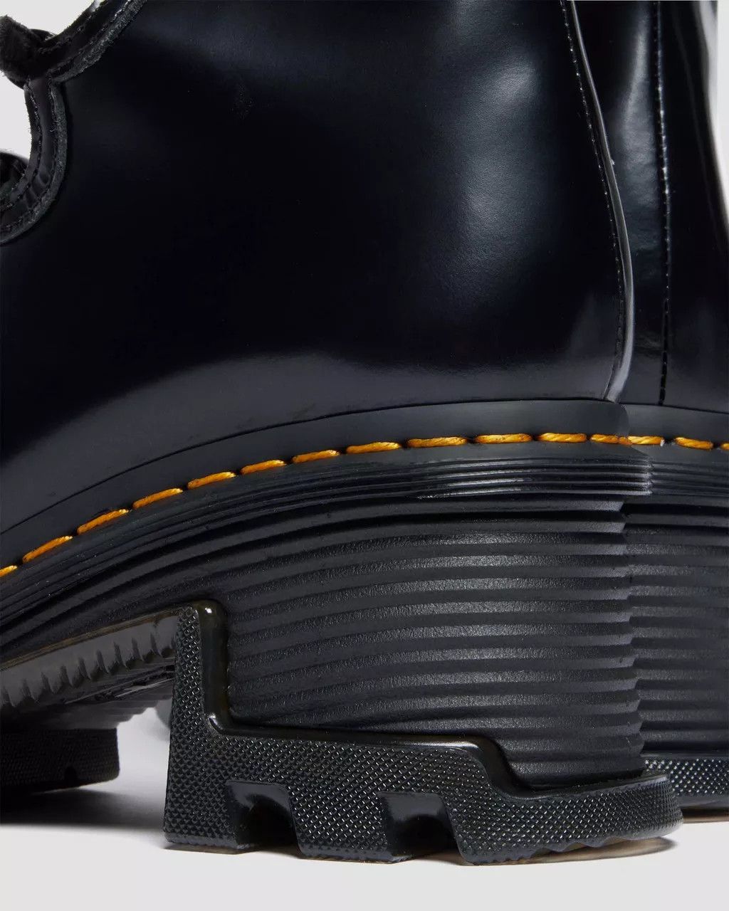 Marc by Marc Jacobs Dr. Martens x Marc Jacobs Kiki Boots in BLACK BUTTERO Size US 6 / IT 36 - 5 Thumbnail