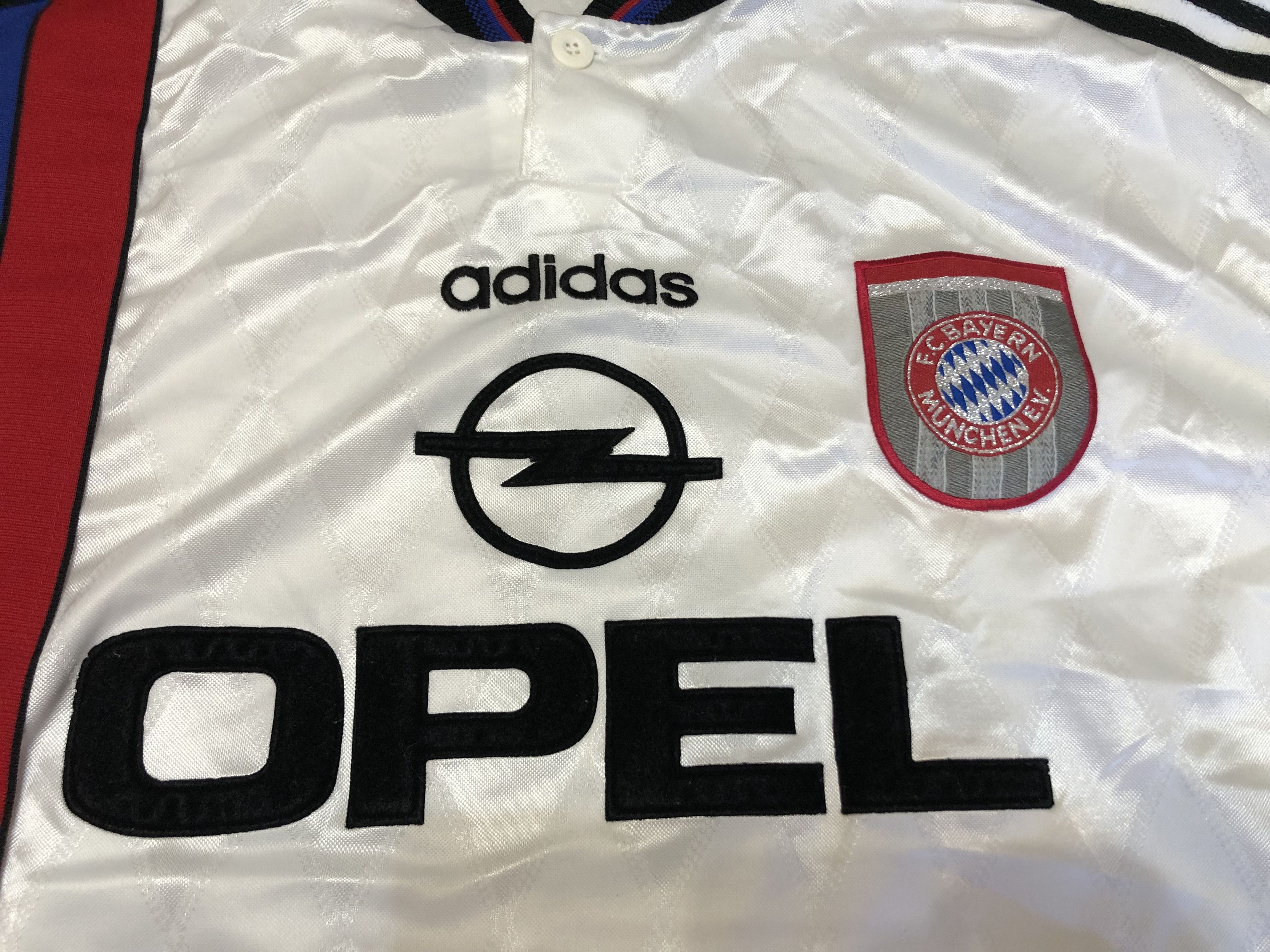 Adidas Bayern Munich Away Football Shirt 1996-1998 Size XL#7 Scholl Size US XL / EU 56 / 4 - 7 Thumbnail