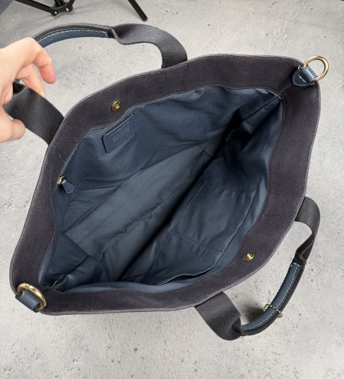 Coach Vintage Coach New York Navi Canvas Tote Bag with Blue Strap Size ONE SIZE - 9 Thumbnail