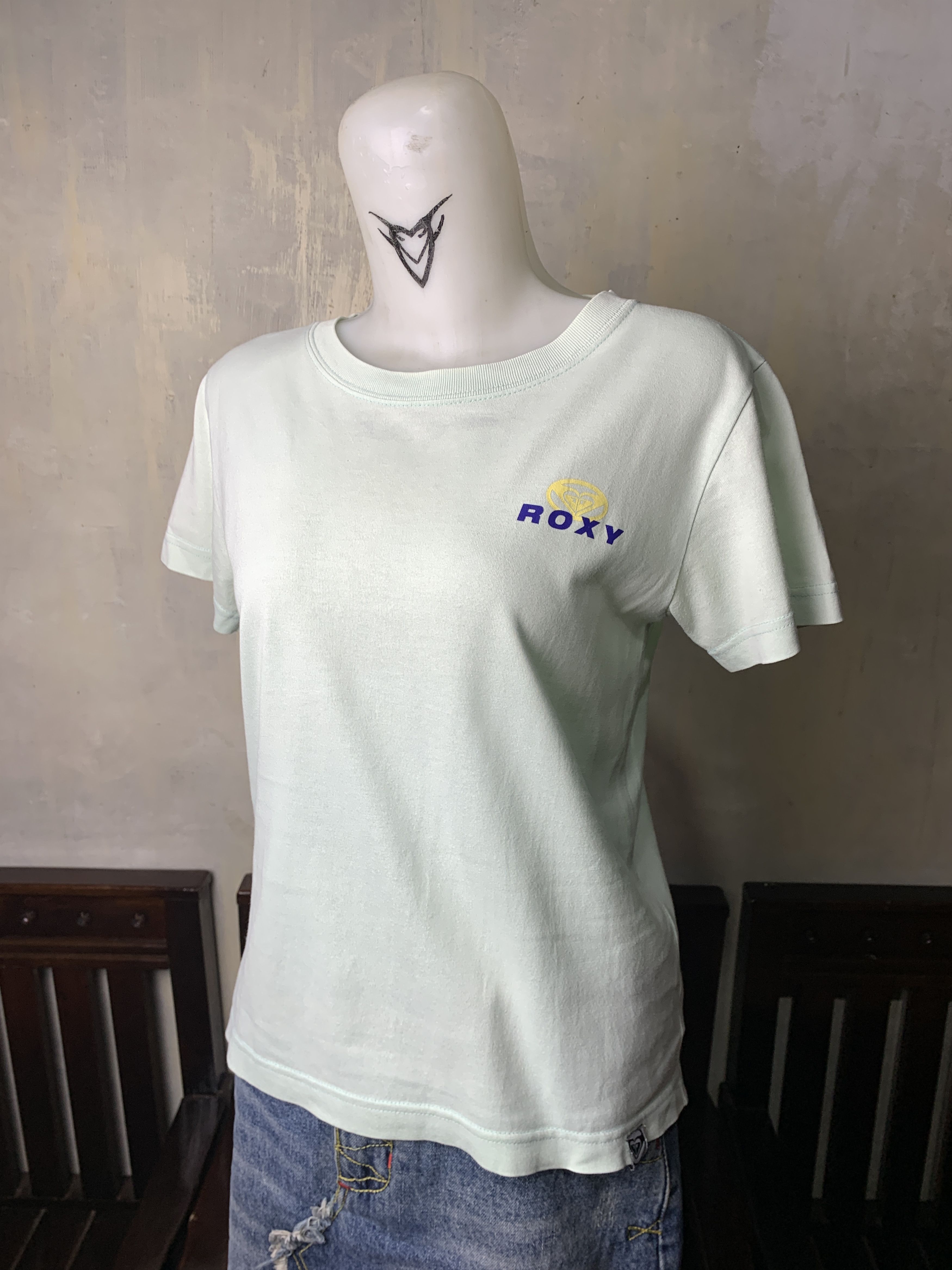 Quiksilver 2000s Roxy Neutral Green Tee (M) Size M / US 6-8 / IT 42-44 - 3 Thumbnail