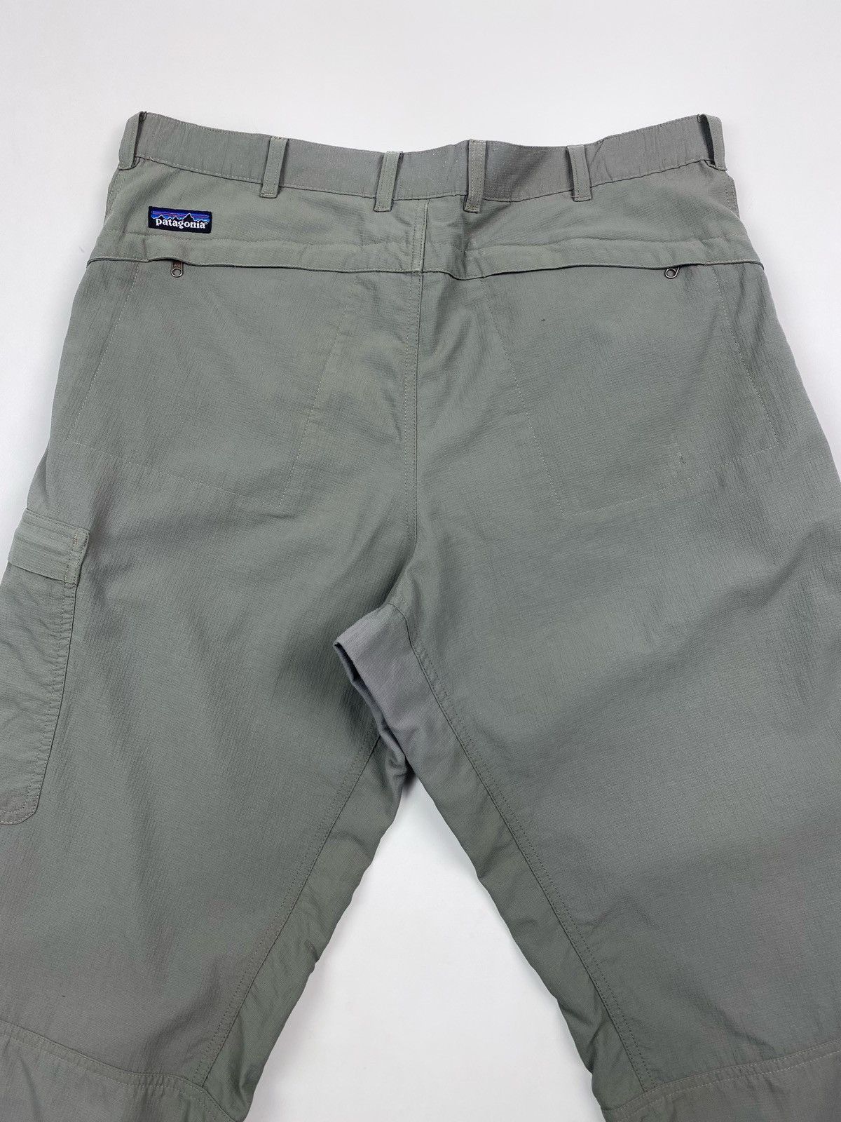 Patagonia 2000’s Distressed Patagonia Ripstop Nylon Hiking Pants Size US 36 / EU 52 - 11 Thumbnail