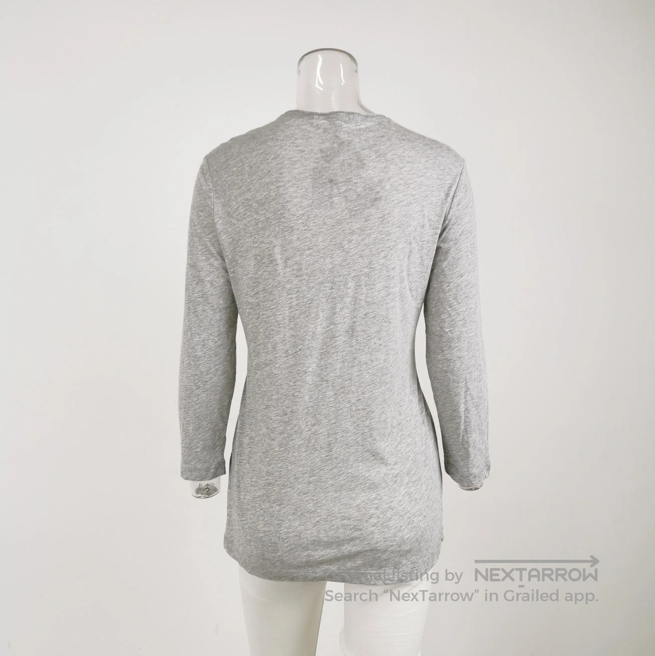 Burberry Burberry Brit Long Sleeve V-Neck T-Shirt . Size US M / EU 48-50 / 2 - 3 Thumbnail