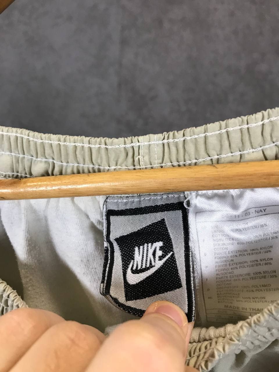 Nike × Vintage Nike swoosh vintage nylon shorts Size US 34 / EU 50 - 5 Thumbnail