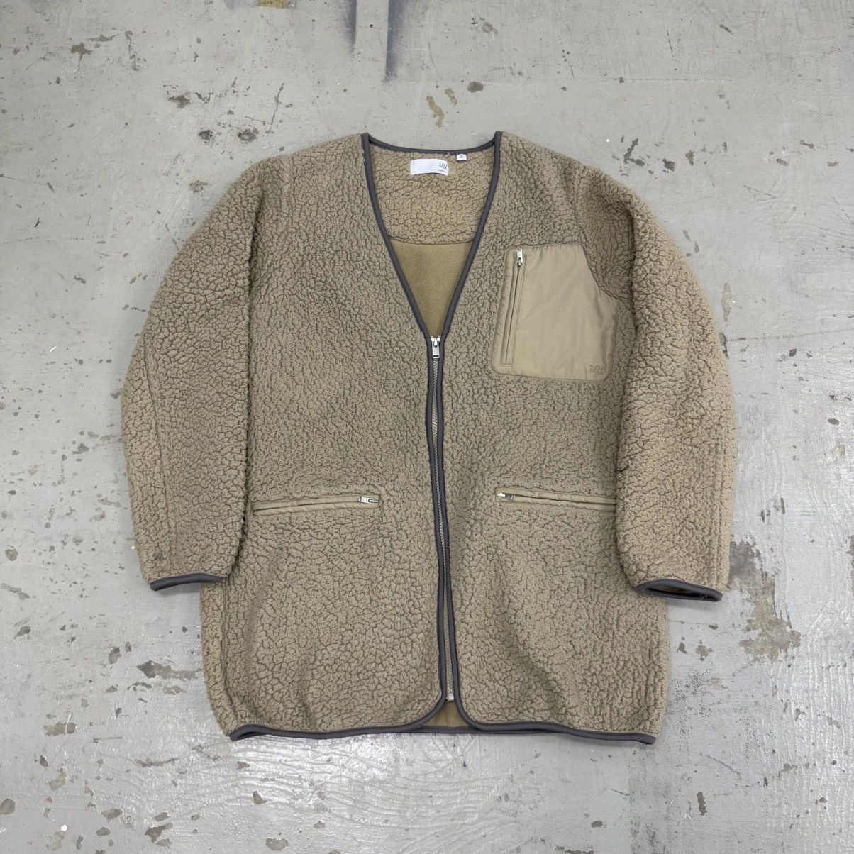 Japanese Brand × Undercover Undercover Uniqlo Sherpa Fleece Cardigan Jacket Rare Size US M / EU 48-50 / 2 - 1 Thumbnail