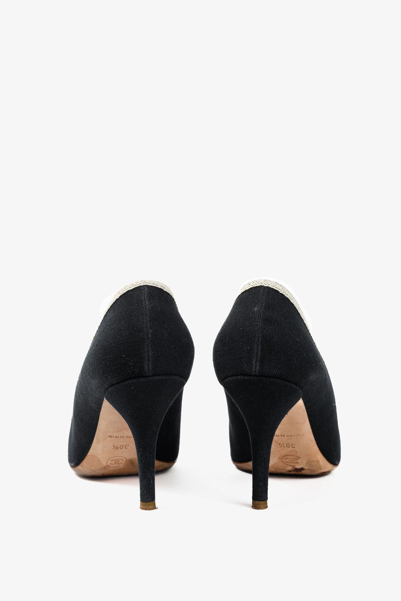 Chanel Chanel 06P Black Canvas Camellia-Rosette Pumps Size US 9 / IT 39 - 3 Thumbnail