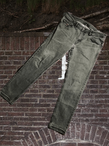 Diesel × Vintage Vintage Diesel Distressed Denim Jeans Avant-Garde Size US 36 / EU 52 - 1 Thumbnail