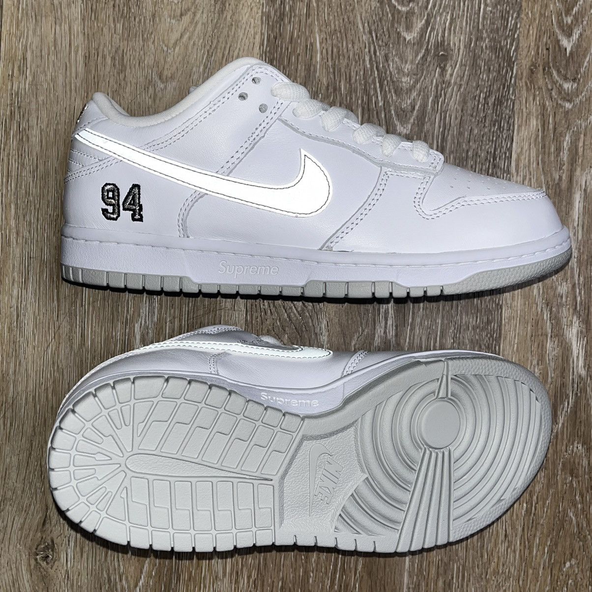 Nike × Supreme 2025 supreme nike sb dunk low Size US 6.5 / EU 39-40 - 7 Thumbnail