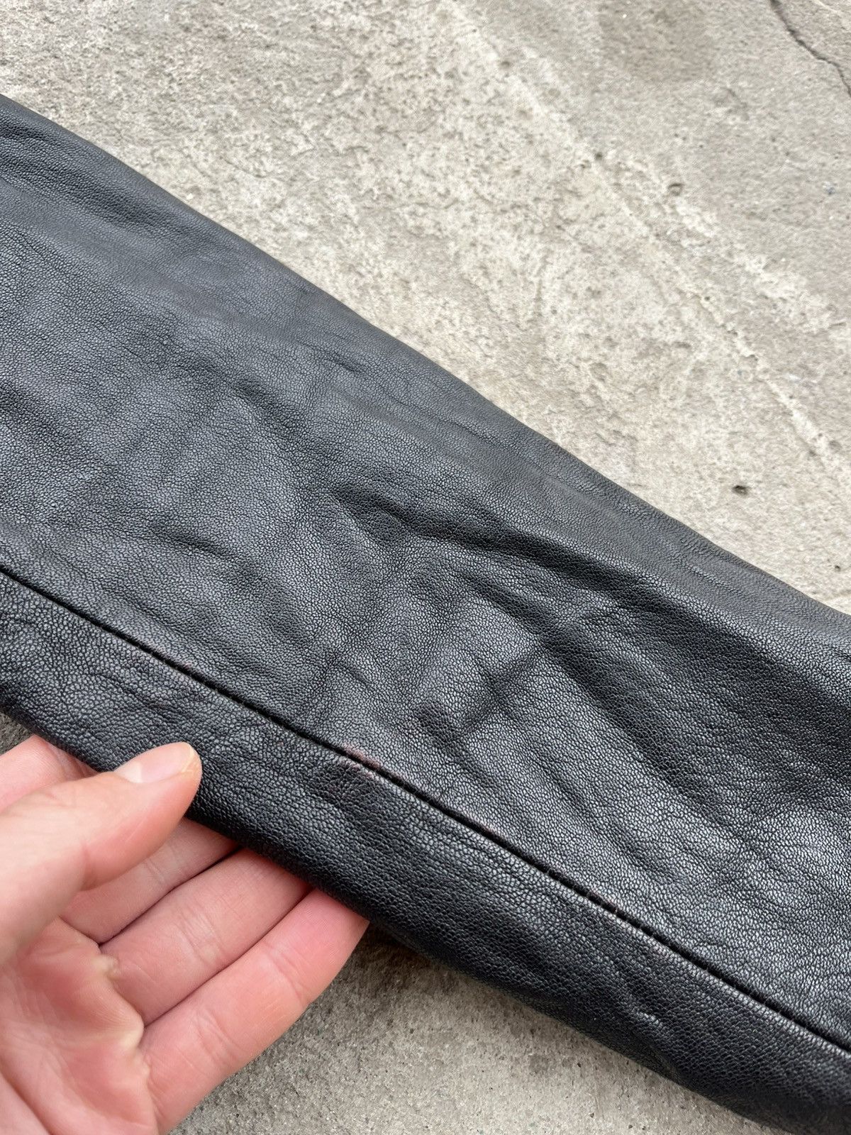 Allsaints × Japanese Brand Vintage Allsaints Avant Garde Japanese Faded Leather Jacket Size XS / US 0-2 / IT 36-38 - 14 Thumbnail