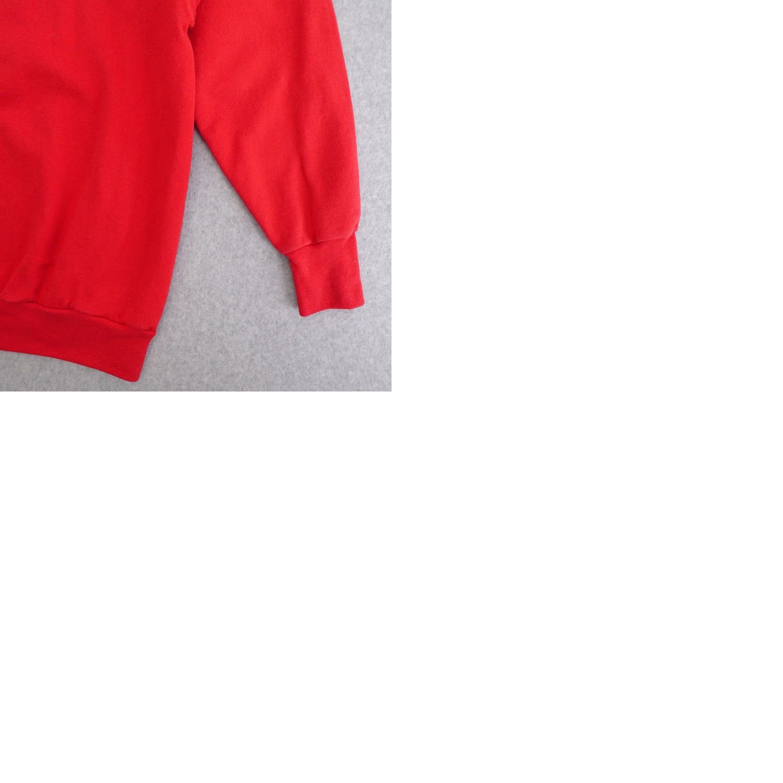 CHOCOOLATE VINTAGE M&C ENERGY SPORTSWEAR Sweater Adult XL Red Bear Christmas Chocolate Theme Mens Size US XL / EU 56 / 4 - 9 Thumbnail
