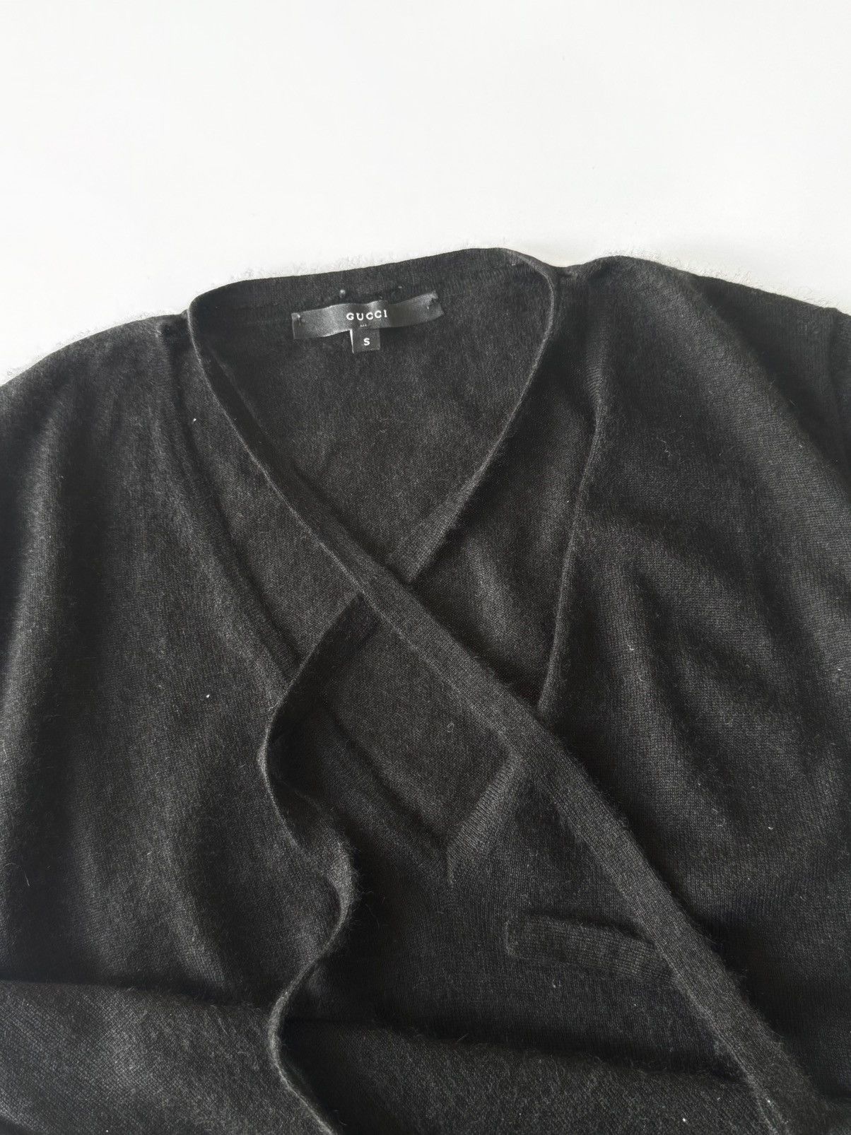 Gucci Gucci by Tom Ford V-Neck Cashmere Summer Knit with Ribbon Size S / US 4 / IT 40 - 5 Thumbnail