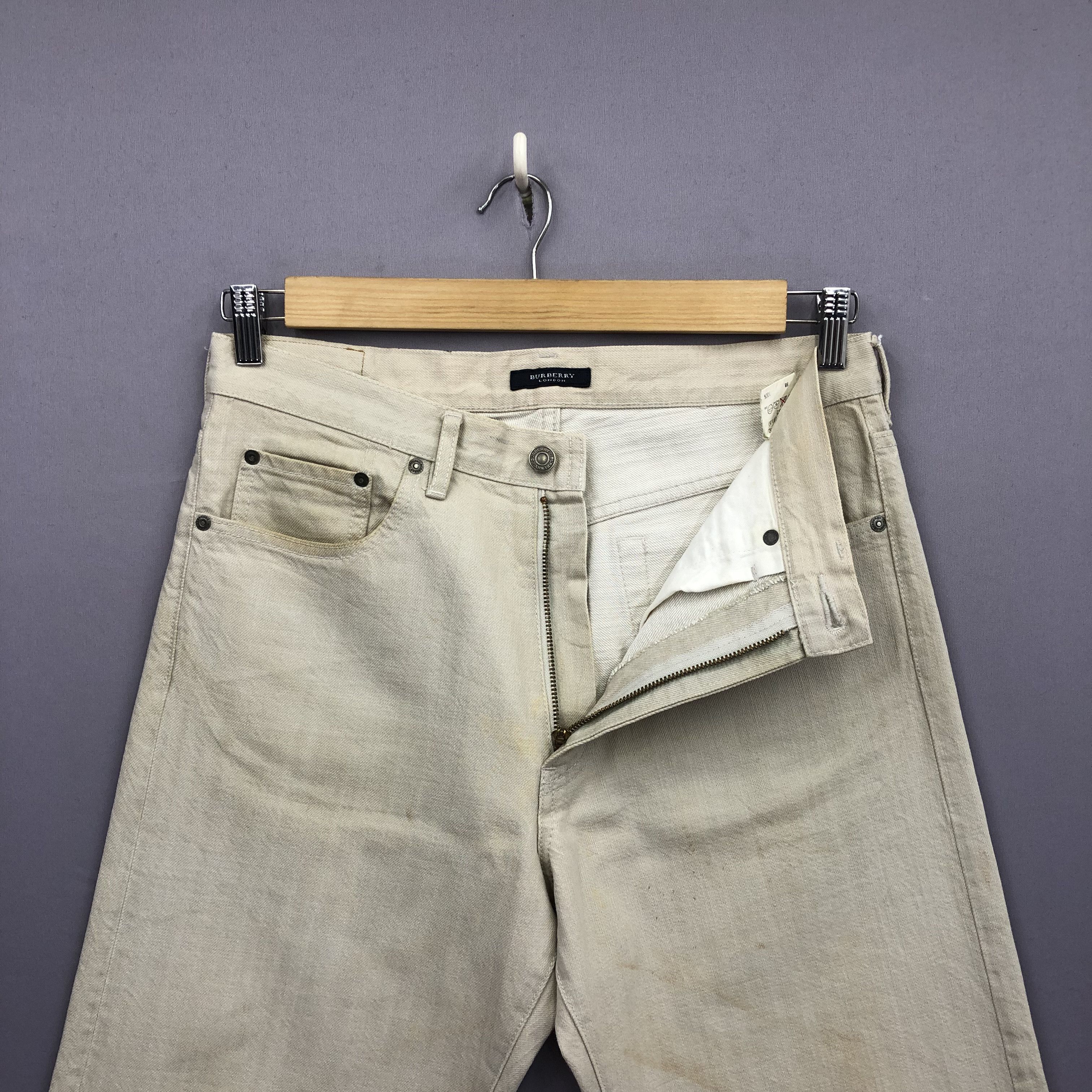 Burberry Vintage Burberry Jeans Burberry's Denim Pants Size US 32 / EU 48 - 7 Thumbnail