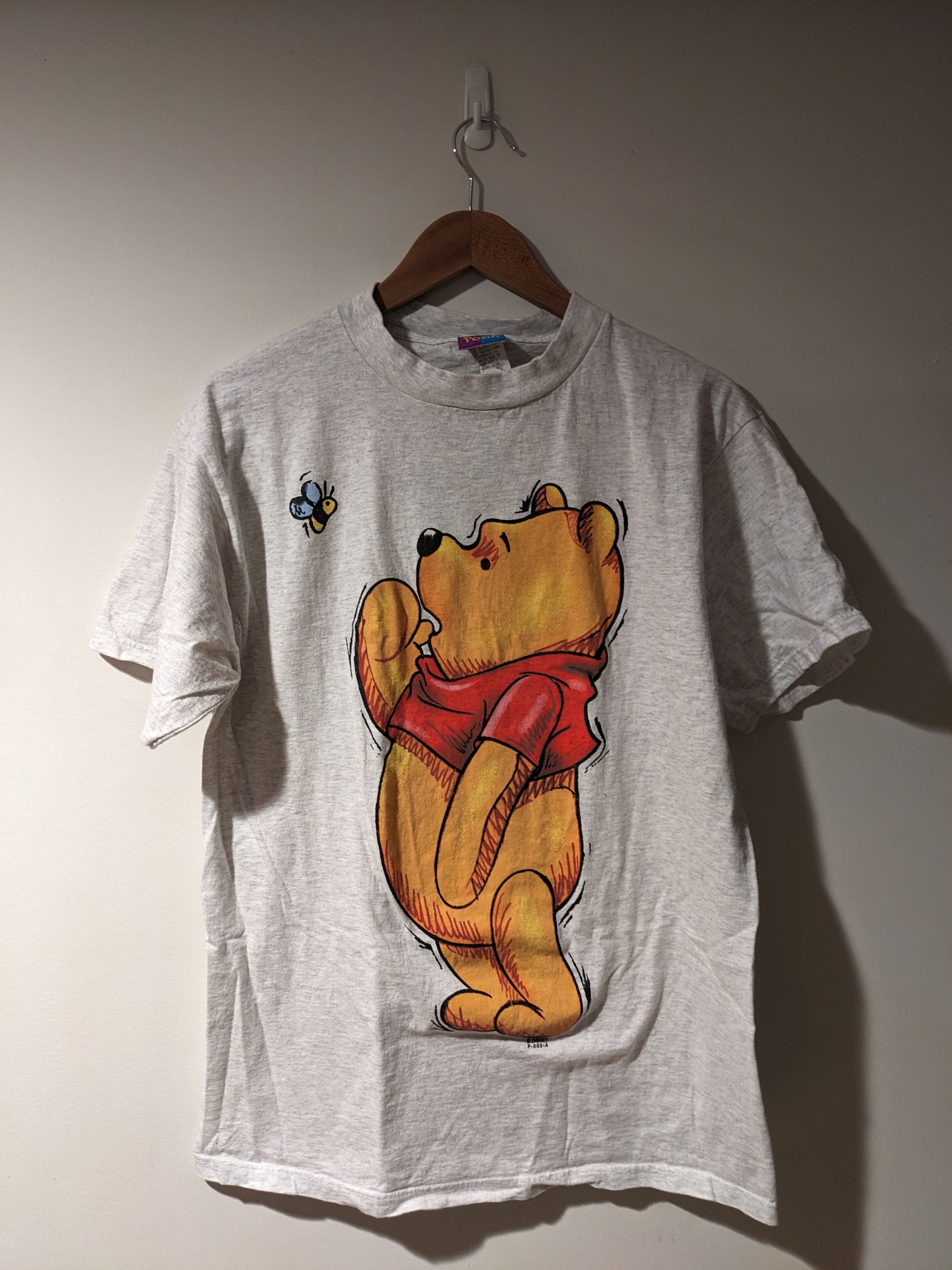 Disney × Vintage Vintage 90s Winnie the Pooh Bee Disney Big Print T-Shirt Size US M / EU 48-50 / 2 - 1 Thumbnail