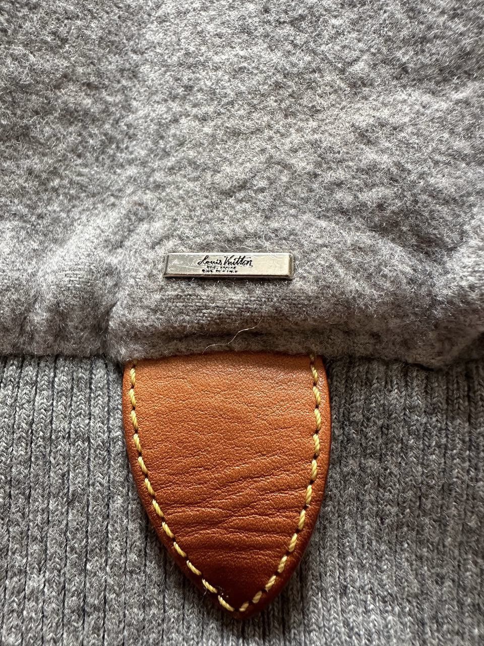 Louis Vuitton Louis Vuitton cashmere hoodie Size US L / EU 52-54 / 3 - 2 Thumbnail