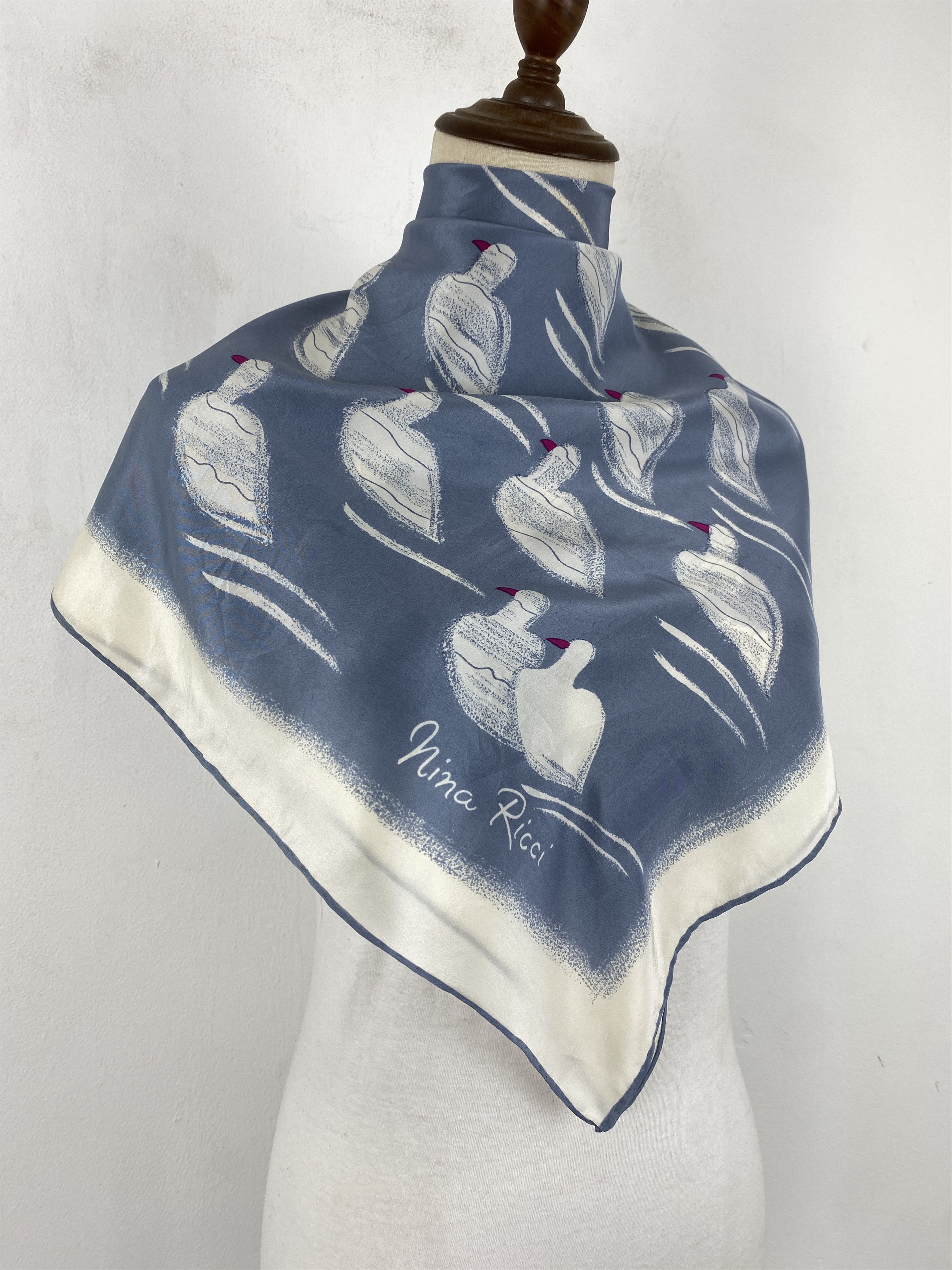Japanese Brand × Vintage Nina Ricci Foulards / Silk Shawl / Silk Scarf SN0014 Size ONE SIZE - 2 Thumbnail