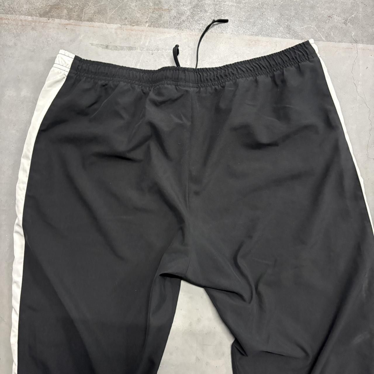 Nike × Vintage Crazy Vintage Y2K/2000s Baggy Nike Black Striped Trackpants! Size US 38 / EU 54 - 6 Thumbnail