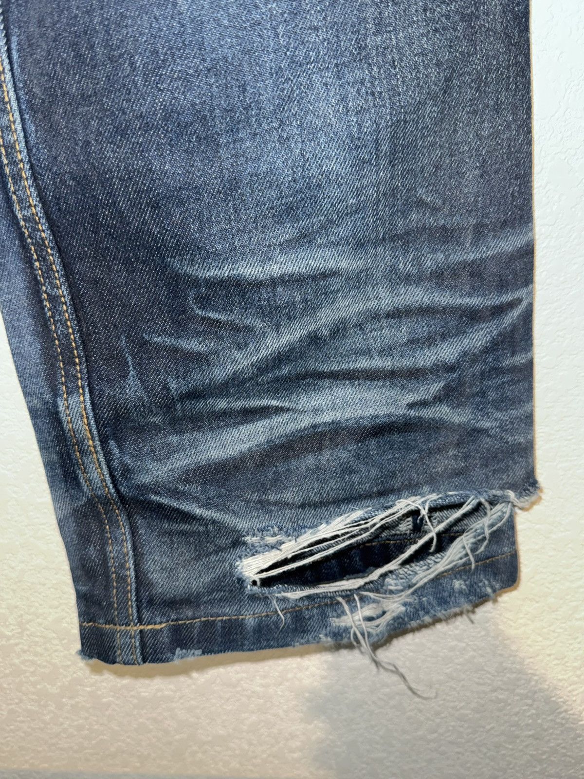 Balenciaga Balenciaga FW22 Dirty Wash Denim Size US 32 / EU 48 - 7 Thumbnail