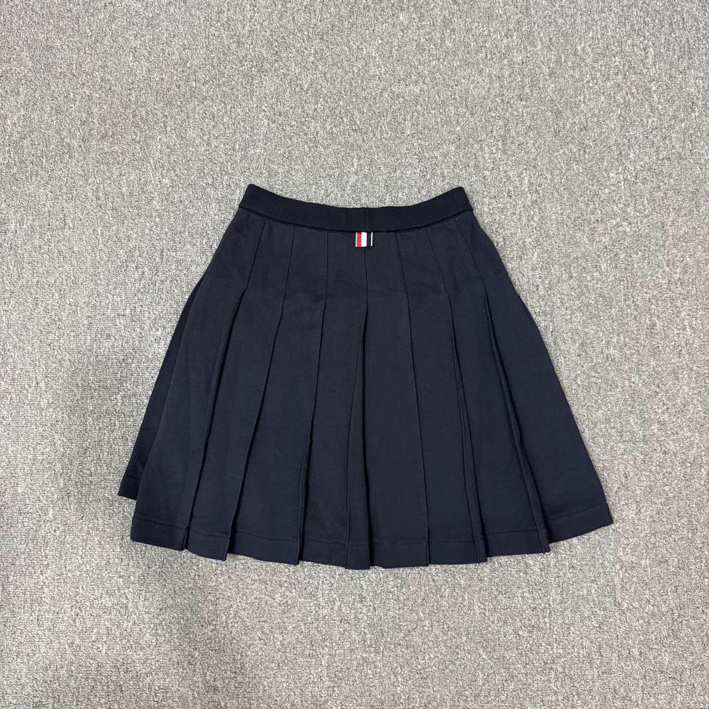 Thom Browne TB Pleated Skirt Women's Striped 40 99 New Size 27" / US 4 / IT 40 - 2 Thumbnail