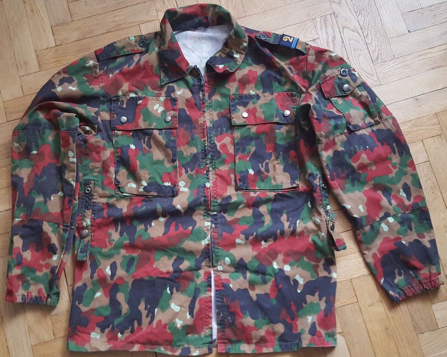 Military Vintage Swiss Army TAZ83 Alpenflage Combat Jacket | Grailed