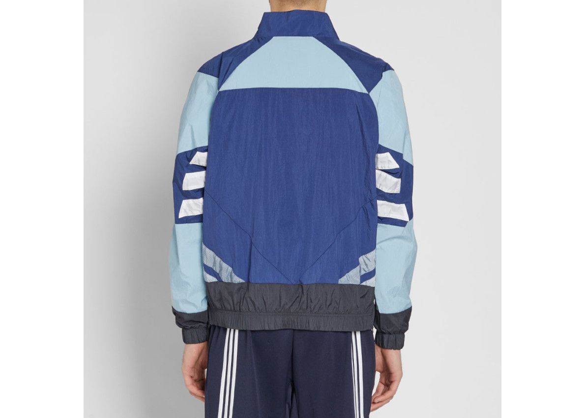 Adidas Adidas Originals V Stripes Windbreaker Size US XL / EU 56 / 4 - 4 Thumbnail