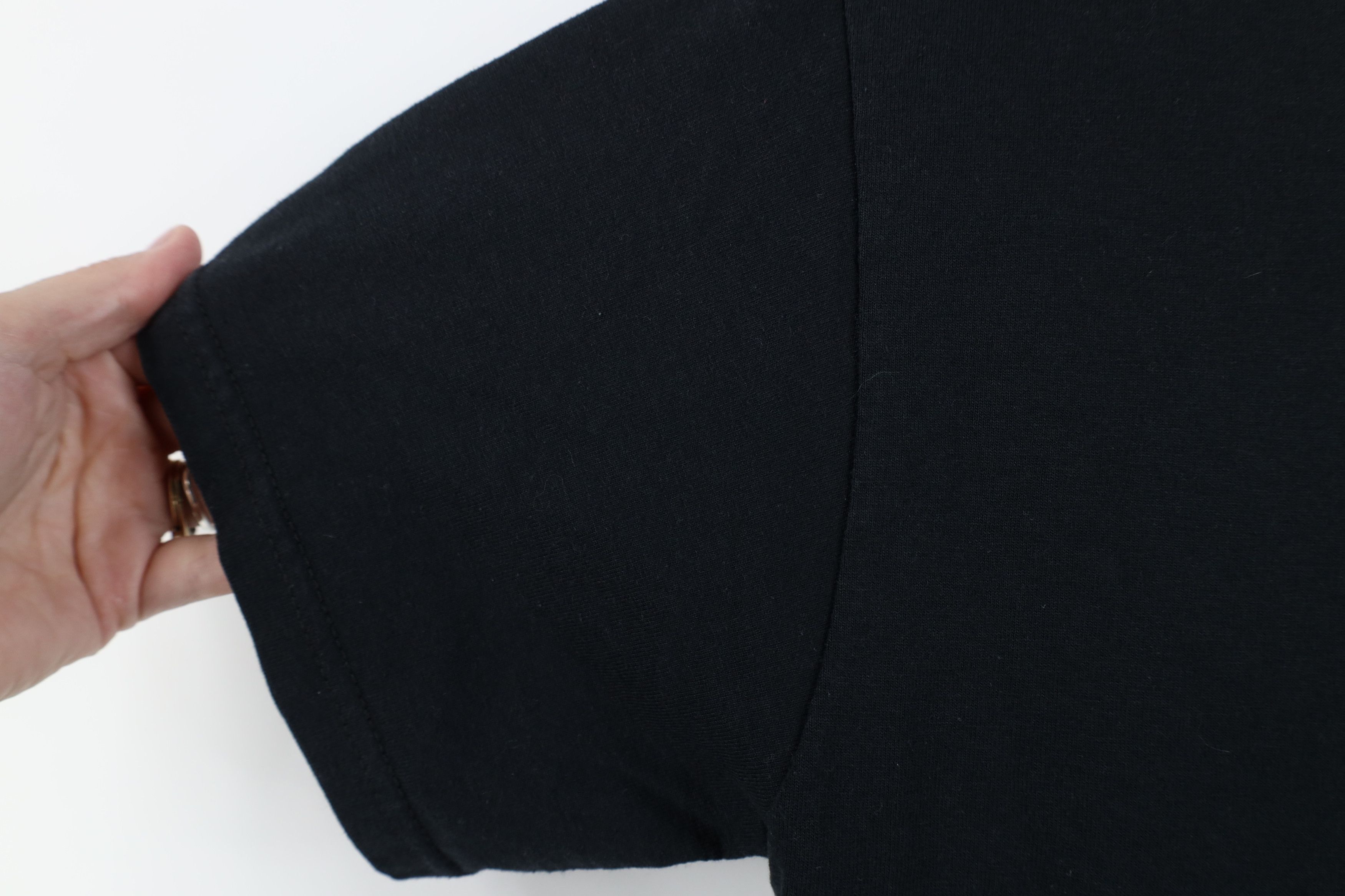 Vintage Vintage 90s Streetwear Short Sleeve T-Shirt Black Cotton Size US S / EU 44-46 / 1 - 8 Thumbnail