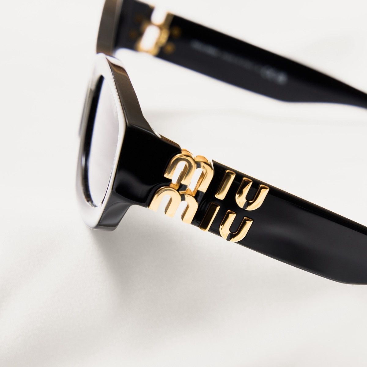 Miu Miu MIU MIU 0MU B04S 16K08Z SUNGLASSES Size ONE SIZE - 3 Thumbnail