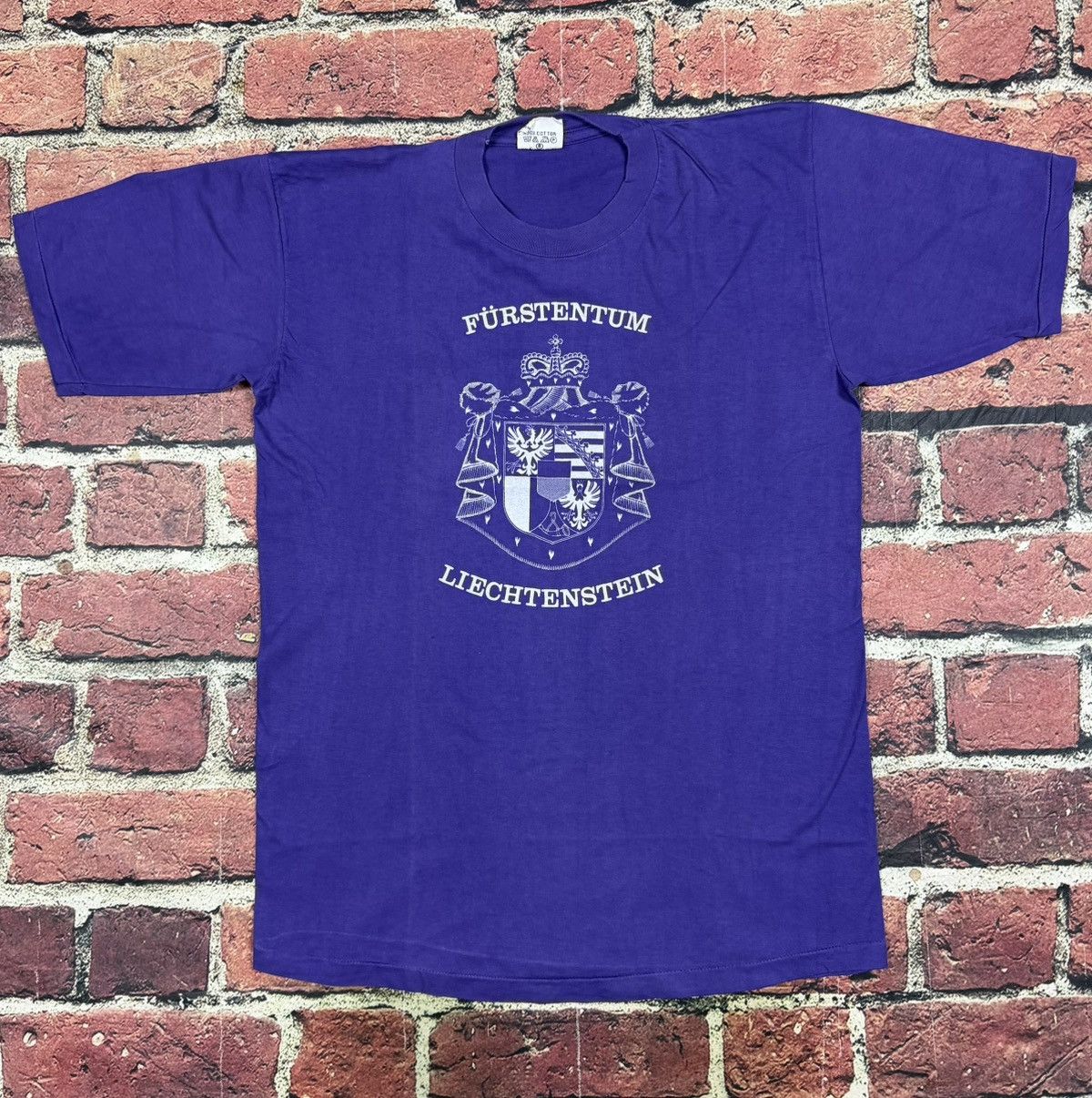 Vintage Vintage 80s Fürstentum Liechtenstein Single Stitch T Shirt Size US L / EU 52-54 / 3 - 1 Thumbnail