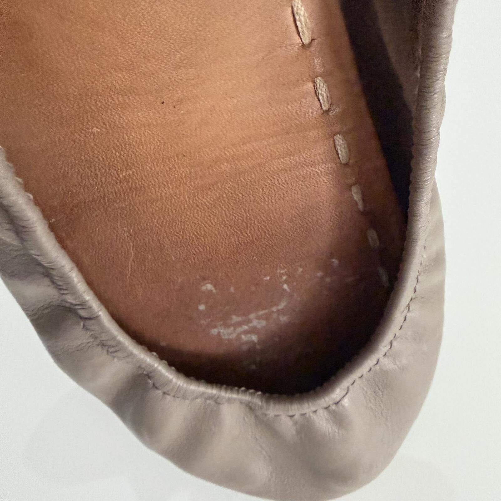 Andrew's Ties Tieks Taupe Leather Ballet Flats Size 10 Size US 10 / IT 40 - 7 Thumbnail