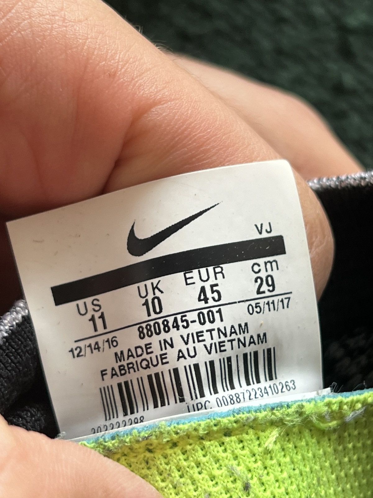 Nike Nike Free Run RN Motion 3.0 Flyknit 2 Fly Gray Sneakers Size US 11 / EU 44 - 20 Thumbnail