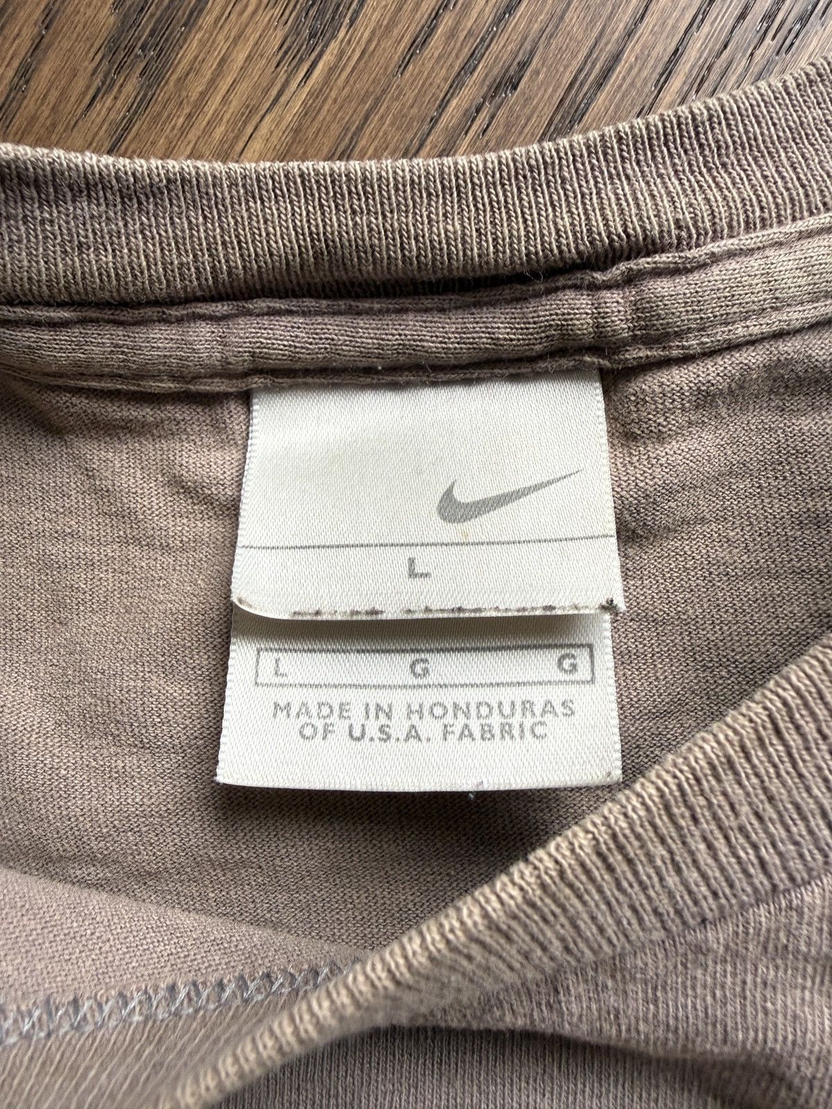 Nike Vintage Y2K Nike Center Swoosh Graphic Tee Size US L / EU 52-54 / 3 - 2 Thumbnail