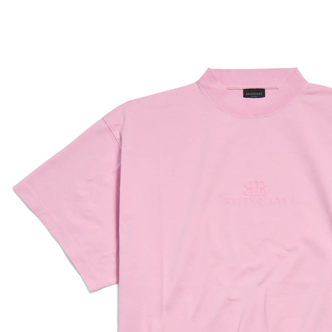 Balenciaga o1s1wg110126 BB Classic Cropped T-Shirt Oversized in Pink Size US XL / EU 56 / 4 - 3 Thumbnail