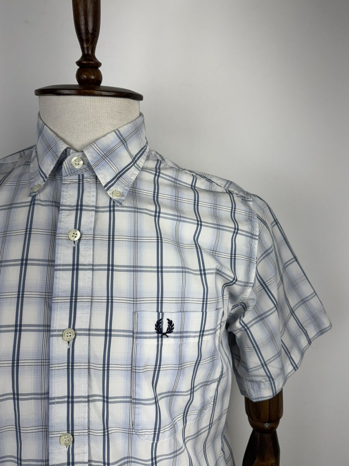 Fred Perry Men’s Vintage Fred Perry Short Sleeve Shirt size M Size US M / EU 48-50 / 2 - 3 Thumbnail