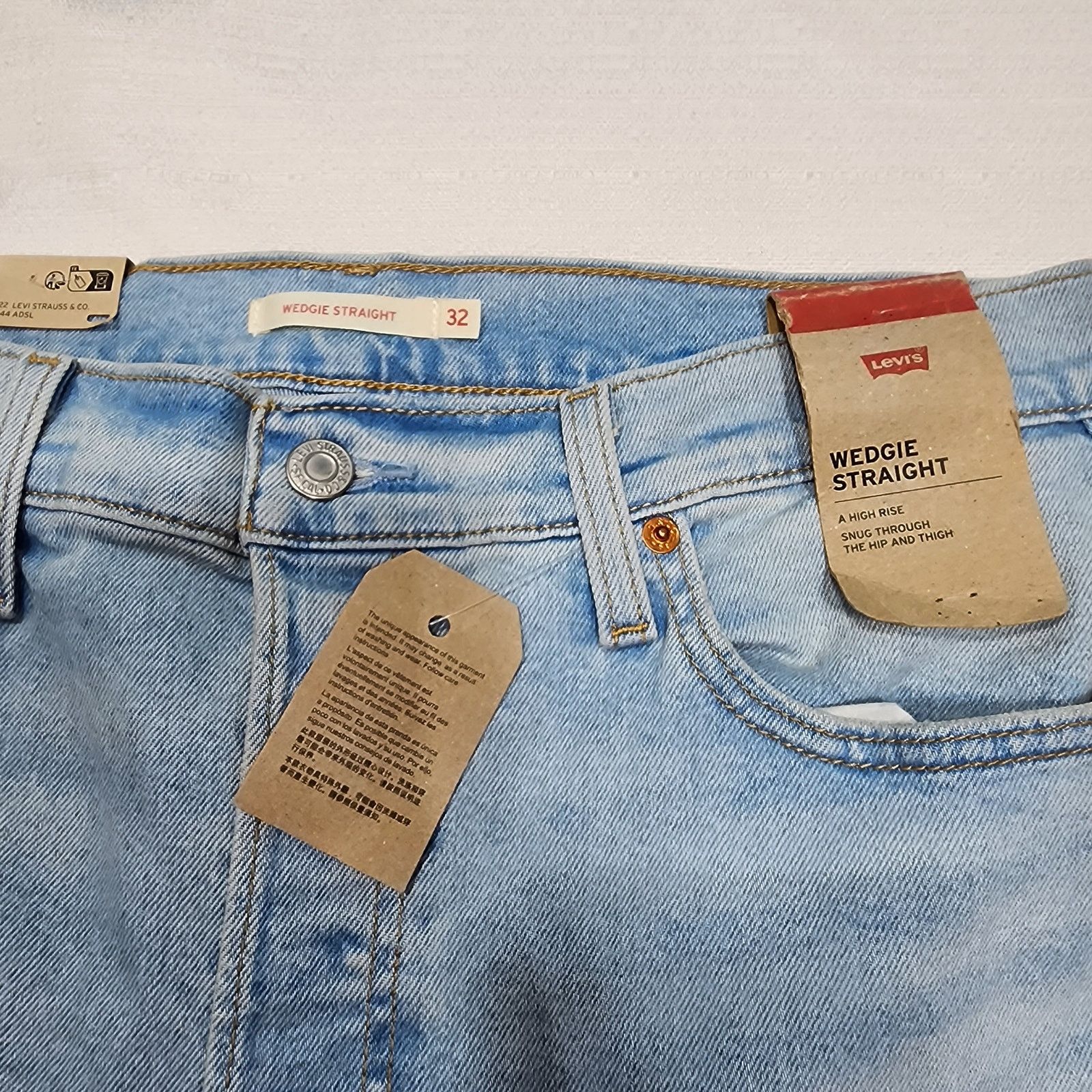 Levi's Levi's wedgie straight women size W32''x L28''-button fly Size 29" - 6 Thumbnail