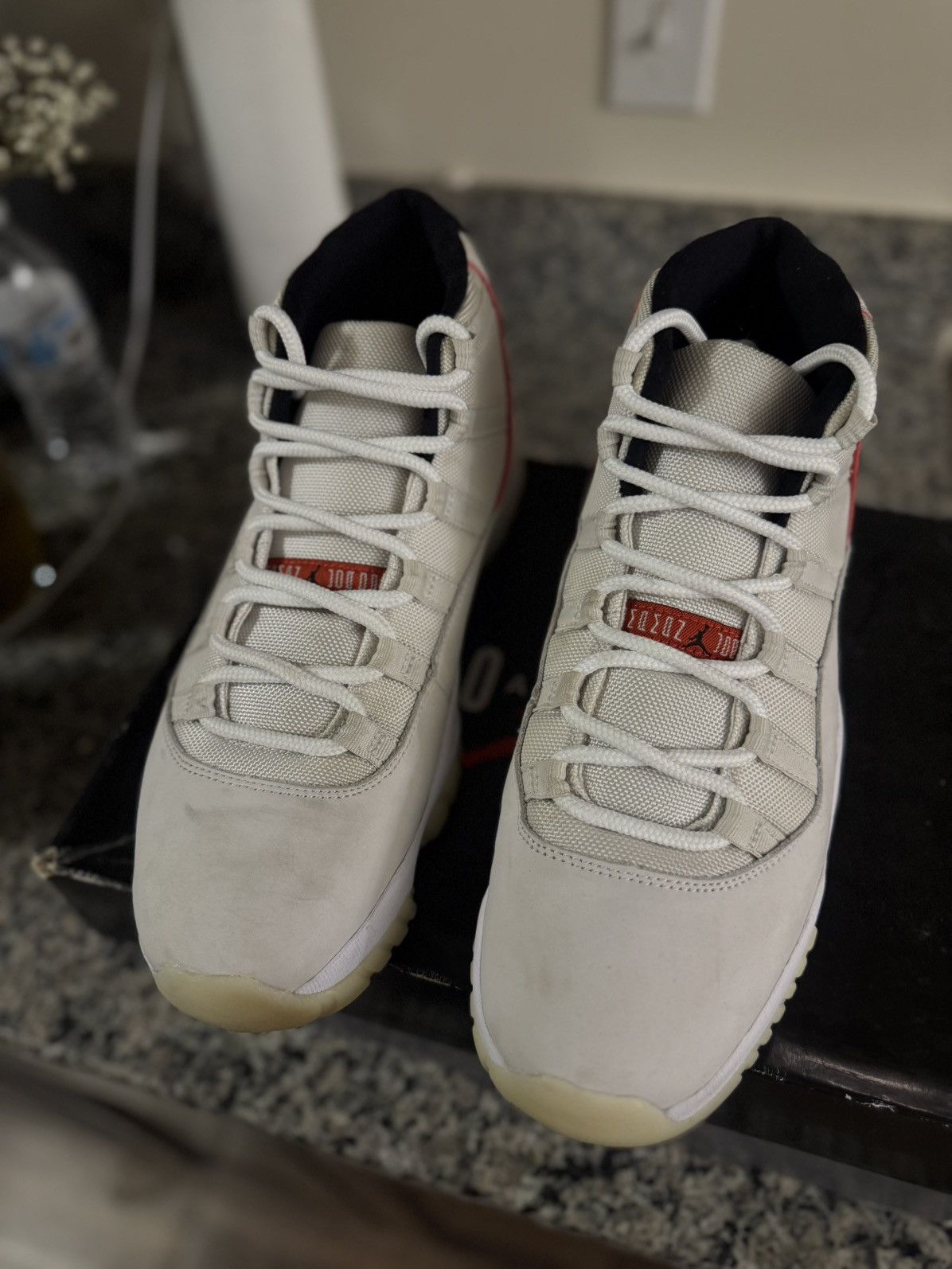 Jordan Brand × Nike Size 12 - Air Jordan 11 Retro Platinum Tint 378037-016 Size US 12 / EU 45 - 9 Thumbnail